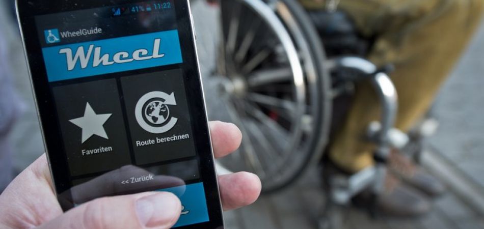 Smartphone-Apps helfen Behinderten Smartphone-Apps helfen Behinderten