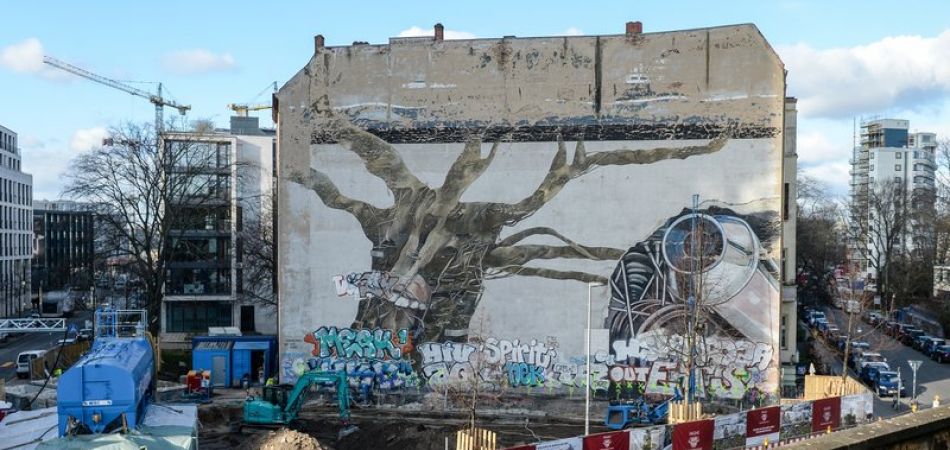 Murals – street art in Berlin Murals – street art in Berlin