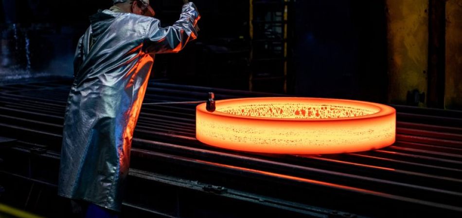 Companies feeling labour shortage Companies feeling labour shortage