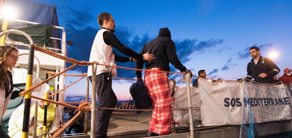 Seenotrettung im Mittelmeer: Maas fordert "Bündnis der Hilfsbereiten" Seenotrettung im Mittelmeer: Maas fordert "Bündnis der Hilfsbereiten"