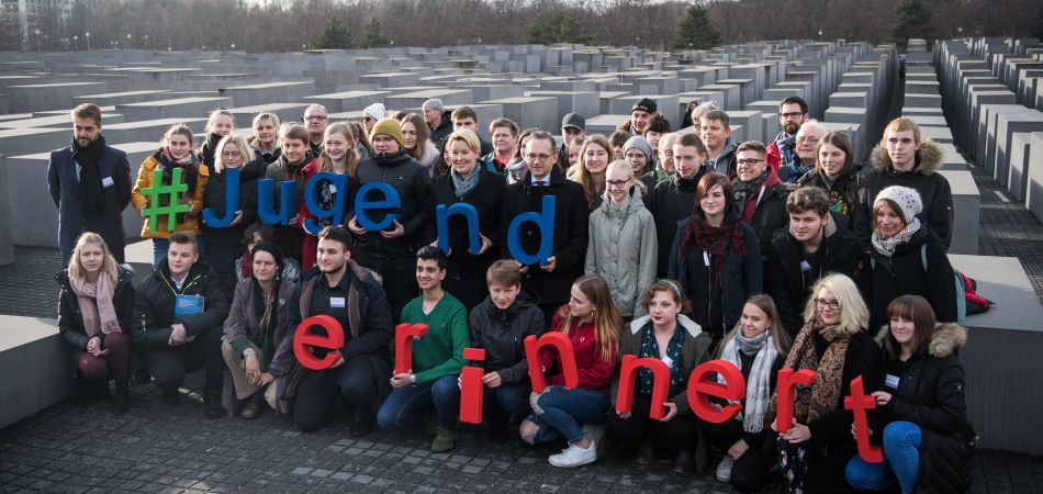 The Federal Foreign Office is supporting 25 projects with 'Young People Remember International'. The Federal Foreign Office is supporting 25 projects with 'Young People Remember International'.