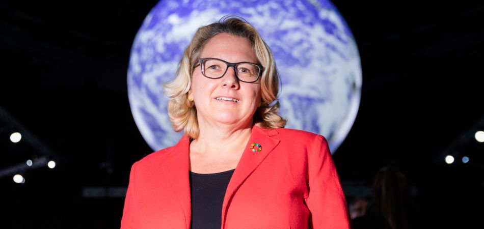 Umweltministerin lobt Beschlüsse der Weltklimakonferenz Umweltministerin lobt Beschlüsse der Weltklimakonferenz