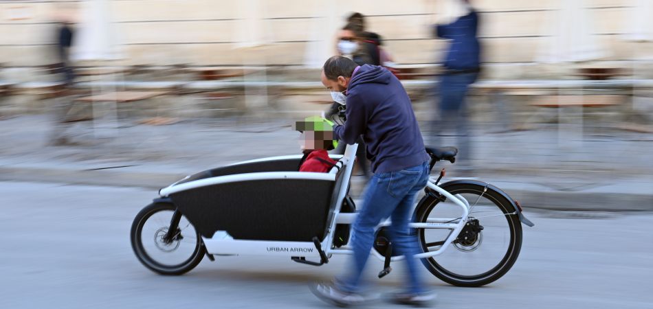 Mobility of the future: cargo bike Mobility of the future: cargo bike