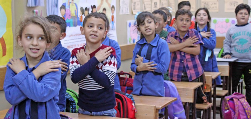 Schulalltag im Flüchtlingslager Zaatari Schulalltag im Flüchtlingslager Zaatari