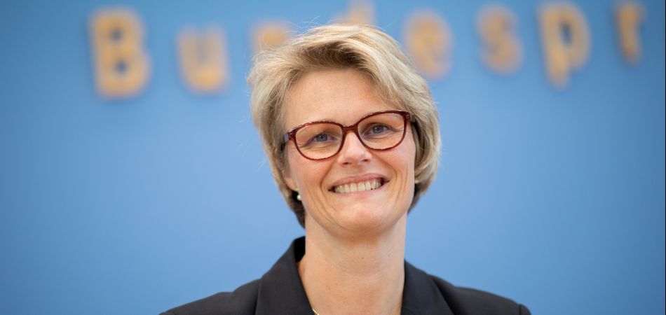 Bildungsministerin: Anja Karliczek Bildungsministerin: Anja Karliczek