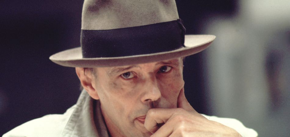 Joseph Beuys (1921-1986) Joseph Beuys (1921-1986)