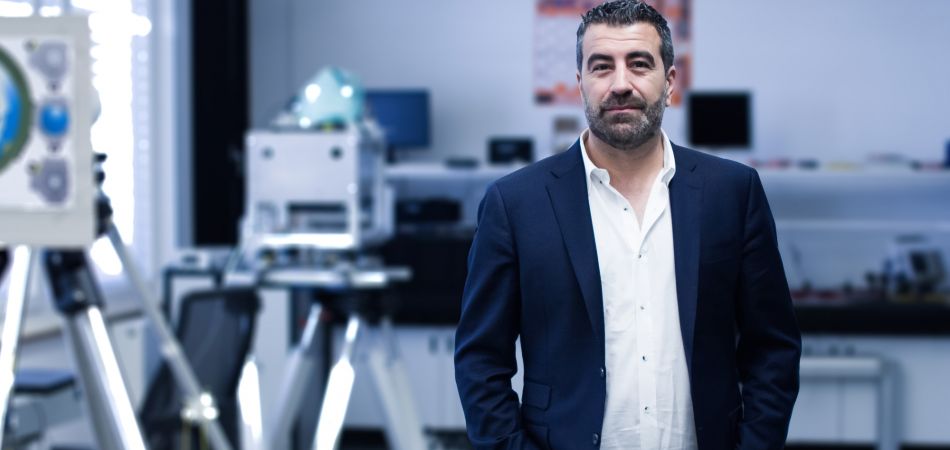 Raumfahrtpionier Bülent Altan Raumfahrtpionier Bülent Altan