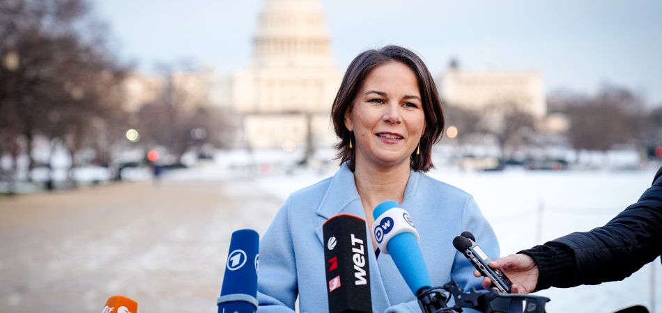 Ukraine: Baerbock und Blinken warnen Russland Ukraine: Baerbock und Blinken warnen Russland