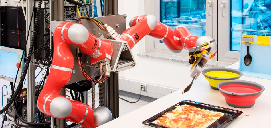 Experten meinen: Roboter gehören bald zum Alltag. Experten meinen: Roboter gehören bald zum Alltag.