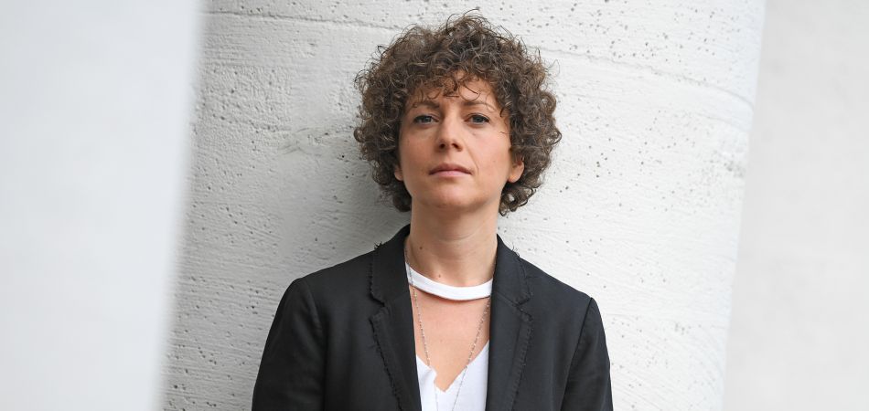 Liebt Geschichten: Sasha Marianna Salzmann Liebt Geschichten: Sasha Marianna Salzmann