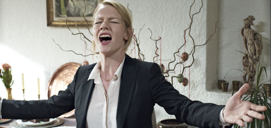 Sandra Hüller(桑德拉·惠勒)在影片《托尼·厄德曼》中 Sandra Hüller(桑德拉·惠勒)在影片《托尼·厄德曼》中
