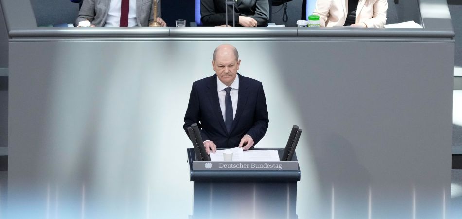 Scholz verteidigt Paradigmenwechsel Scholz verteidigt Paradigmenwechsel