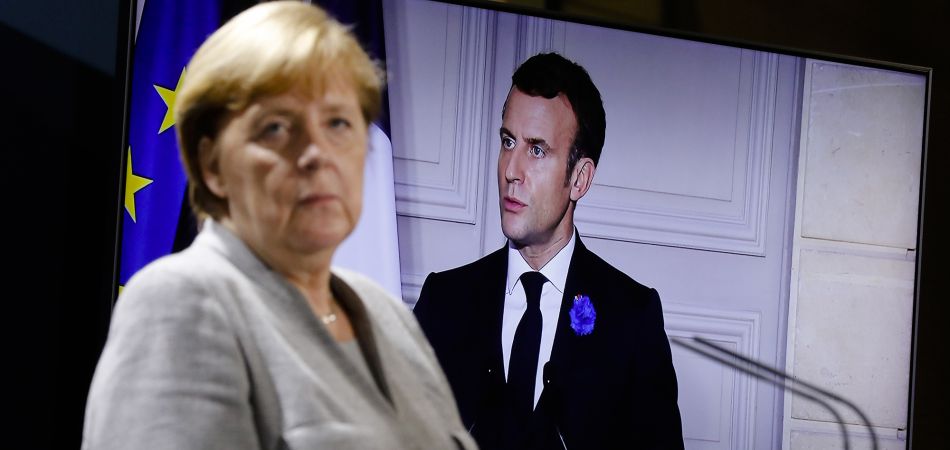 Merkel: Kampf gegen Terror mit „entschiedener Stärke“ Merkel: Kampf gegen Terror mit „entschiedener Stärke“