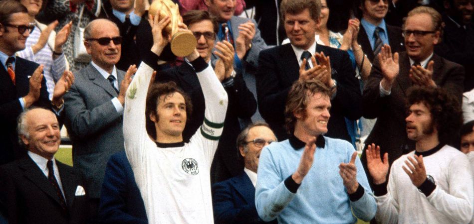 Beckenbauer celebrates 75th birthday Beckenbauer celebrates 75th birthday