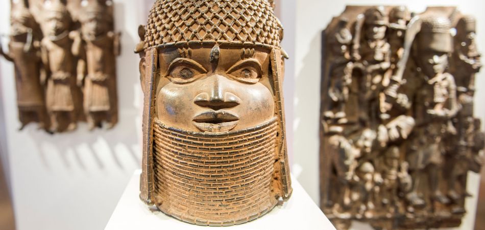 Trois bronzes du Bénin au Museum für Kunst und Gewerbe (MKG), Hambourg Trois bronzes du Bénin au Museum für Kunst und Gewerbe (MKG), Hambourg