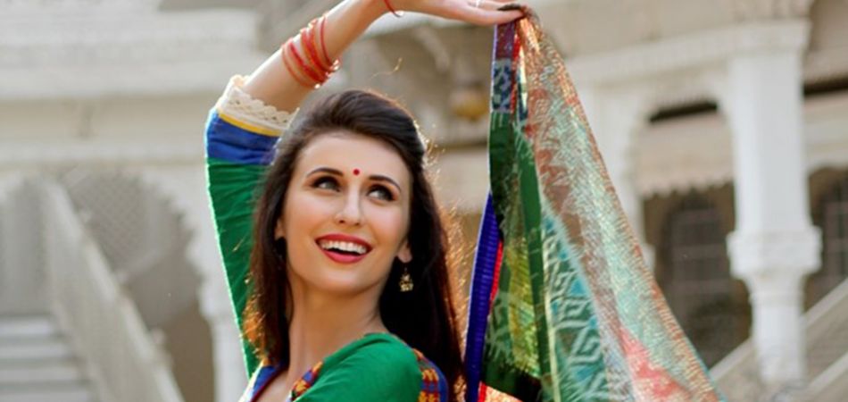 Claudia Ciesla has been living in India for twelve years. Claudia Ciesla has been living in India for twelve years.