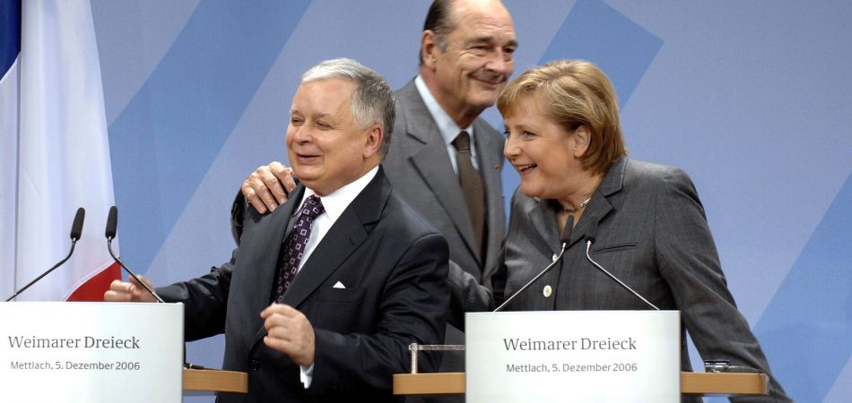 Spotkanie w 2006 r.: Angela Merkel, Jacques Chirac i Lech Kaczyński Spotkanie w 2006 r.: Angela Merkel, Jacques Chirac i Lech Kaczyński