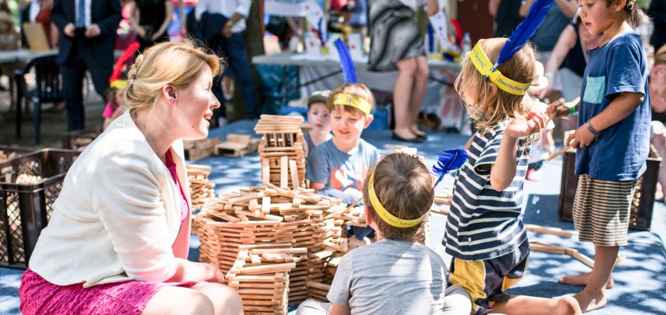 Es gibt nicht nur die klassische Familienform. Das Leben ist bunter – die deutsche Gesellschaft spiegelt das wider Es gibt nicht nur die klassische Familienform. Das Leben ist bunter – die deutsche Gesellschaft spiegelt das wider