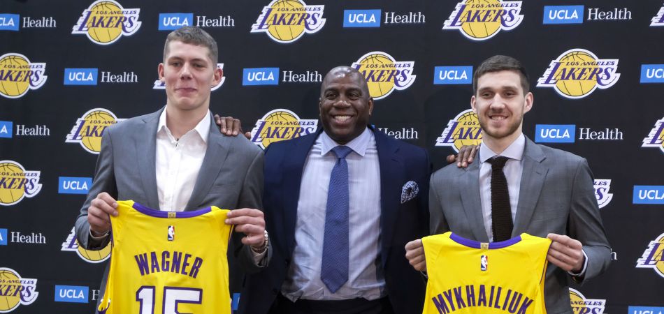 Moritz Wagner Spielt In Der Nba Fur Die Los Angeles Lakers Mai 1887 in muenchen durch suizid) war ein deutscher. moritz wagner spielt in der nba fur die