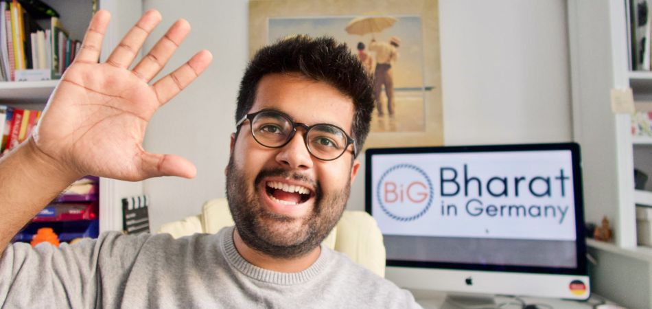 بهارات جاء إلى ألمانيا من أجل فترة تدريب عملي. بهارات جاء إلى ألمانيا من أجل فترة تدريب عملي.