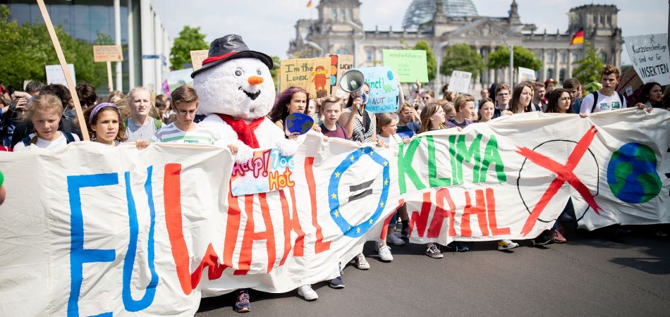 Warum die Jungen keine Volksparteien wählen Warum die Jungen keine Volksparteien wählen