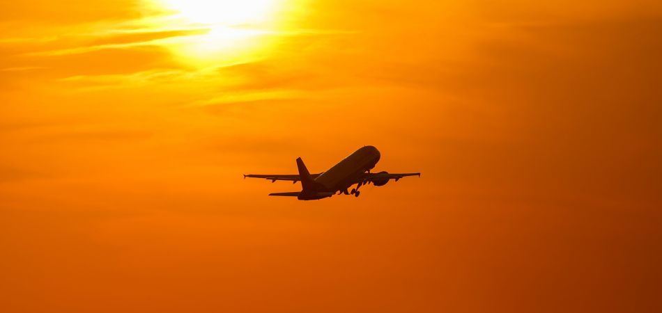 CO2-Steuer: wird das Fliegen teurer? CO2-Steuer: wird das Fliegen teurer?