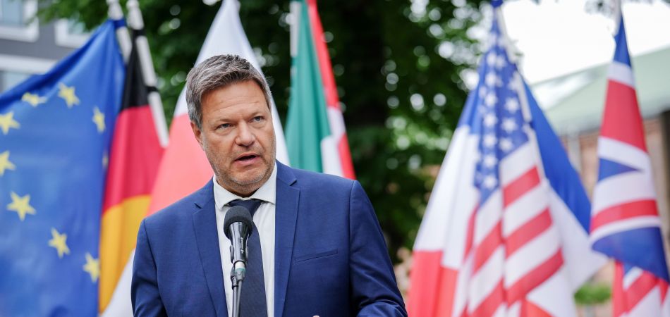 Habeck: Klima- und Energiekrise nicht gegeneinander ausspielen 