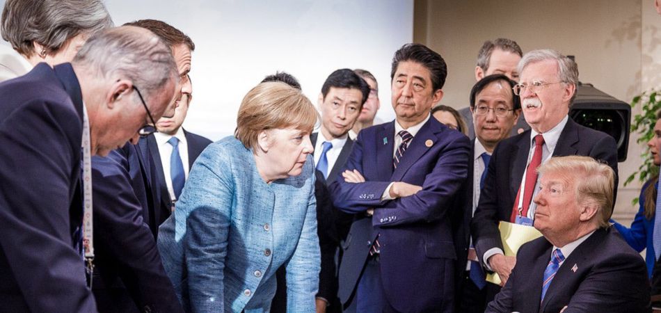 Angela Merkel, Kanada’daki G7 Zirvesi’nde Donald Trump ile Angela Merkel, Kanada’daki G7 Zirvesi’nde Donald Trump ile
