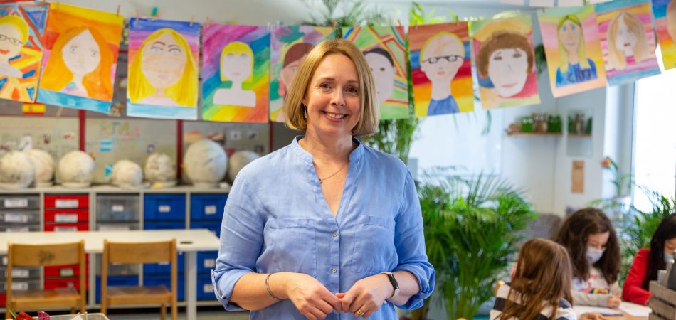 Claire Snoddy travaille en Allemagne en tant qu’enseignante. Claire Snoddy travaille en Allemagne en tant qu’enseignante.