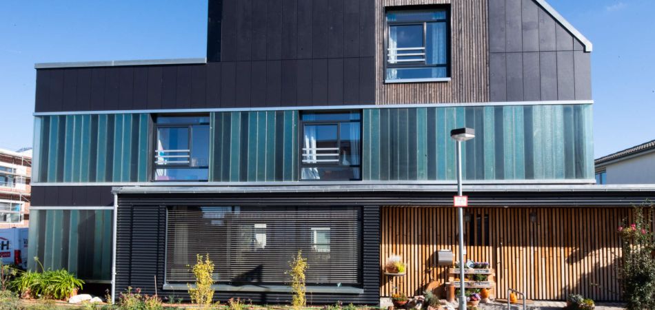 回收屋的所有建筑材料都可以再利用。 回收屋的所有建筑材料都可以再利用。