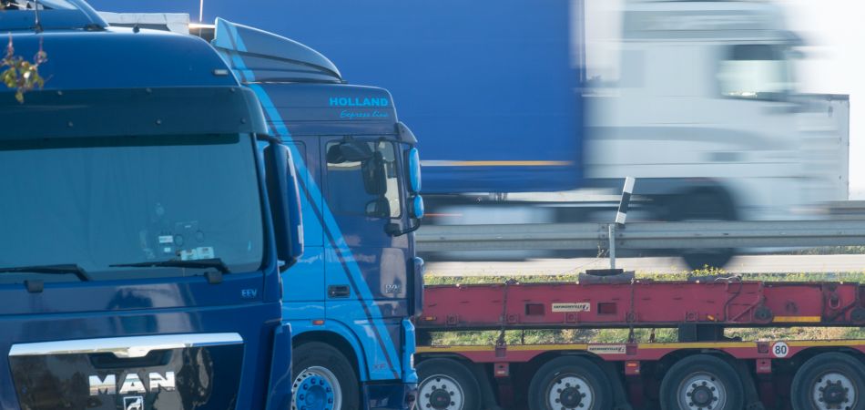 Alemania se mantiene como campeona de la UE en materia de comercio. Alemania se mantiene como campeona de la UE en materia de comercio.