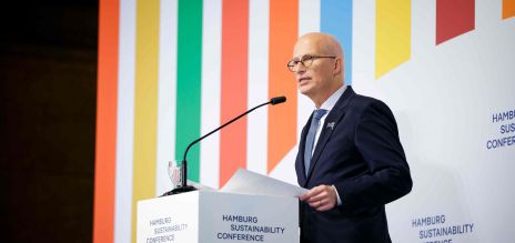 Hamburg’s Mayor Peter Tschentscher at the HSC in 2024 