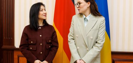 Wirtschaftsministerin Katherina Reiche (l.) mit der ukrainischen Premierministerin Julia Swyrydenko