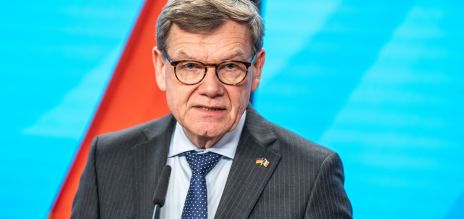 Wadephul pledges further aid to Ukraine.