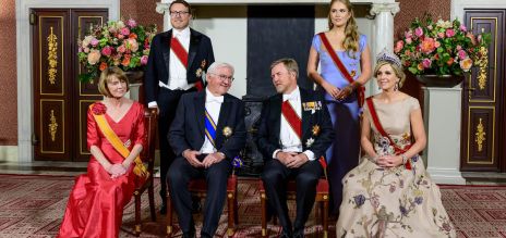 German President Steinmeier (3rd from left) and his wife Elke Büdenbender (first from left) during a state visit to the Netherlands