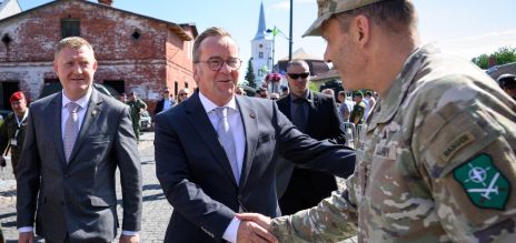 Defence Minister Boris Pistorius during the ceremony in Estonia in which authority was transferred to the 1 German-Netherlands Corps.