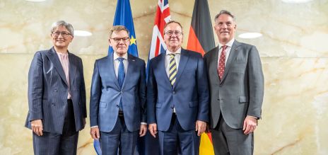 Penny Wong (from left to right), Johann Wadephul, Boris Pistorius, Richard Marles