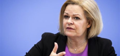 Weniger Asylanträge in Deutschland 