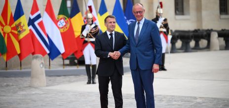 Friedrich Merz (à droite) et Emmanuel Macron