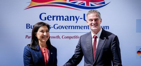 Katherina Reiche y Peter Kyle