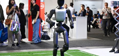 Robot