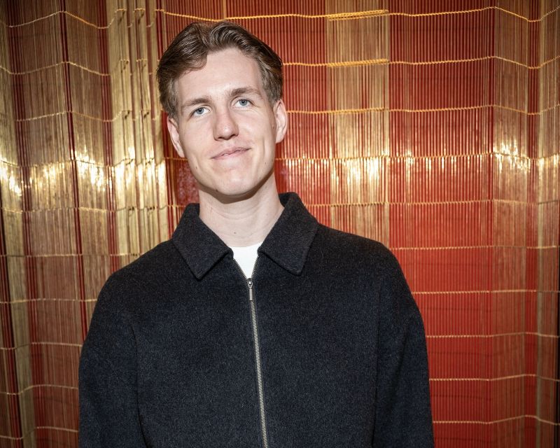 Content Creator Marcant sucht auf rechten Demos das Gespräch.