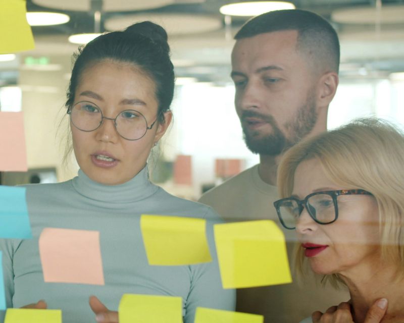 Design Thinking fördert kollaboratives Arbeiten. 