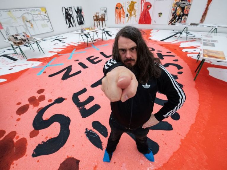 Raum als Gesamtkunstwerk Raum als Gesamtkunstwerk