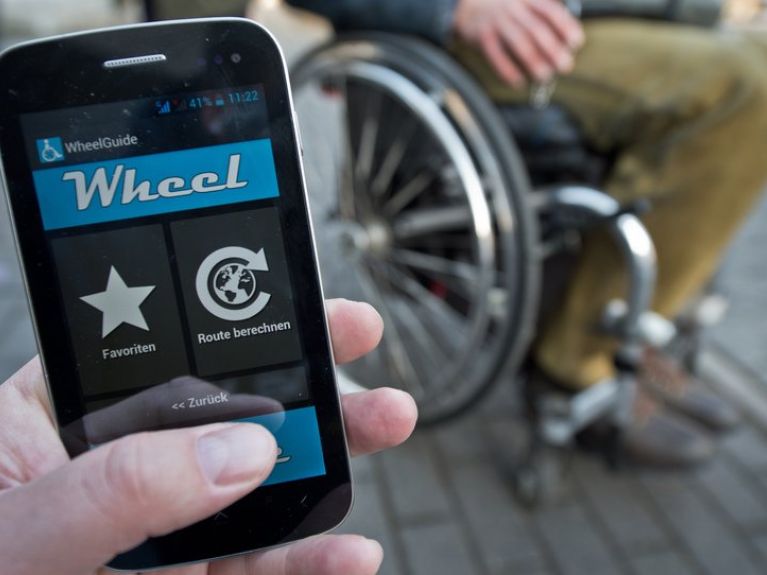 Smartphone-Apps helfen Behinderten Smartphone-Apps helfen Behinderten