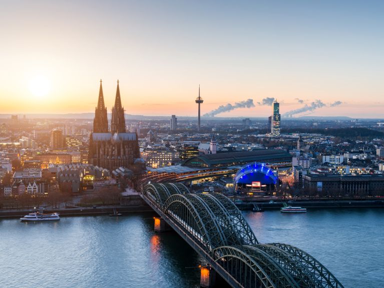 Pour beaucoup, la cathédrale de Cologne est le cœur de la ville rhénane.