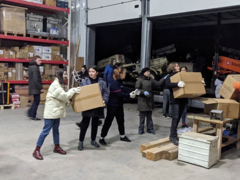 Malteser relief workers organise aid supplies in Ivano-Frankivsk, among other places.