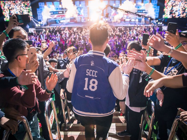 The Chinese team Newbee at the “ESL One Genting” The Chinese team Newbee at the “ESL One Genting”