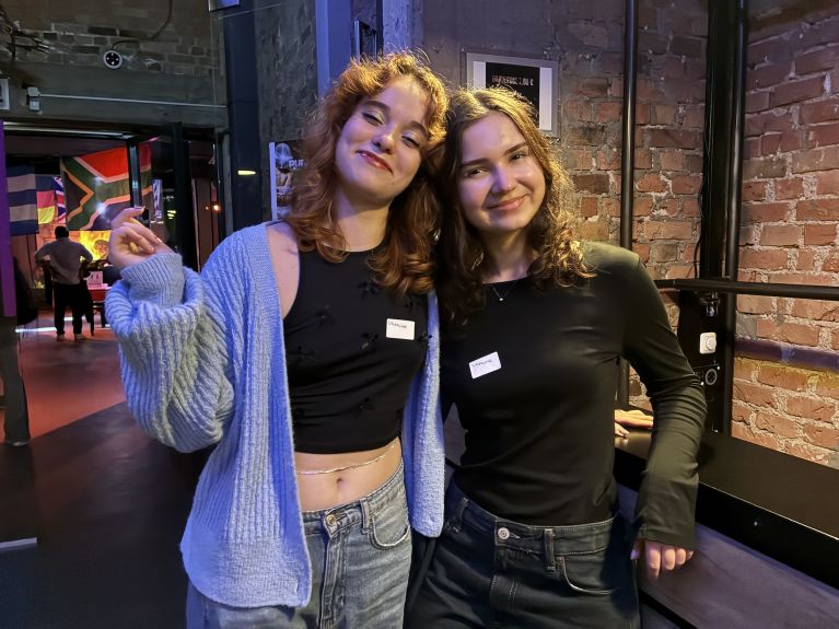 Sofiia y Olena son estudiantes de Erasmus y viven en Marburgo.