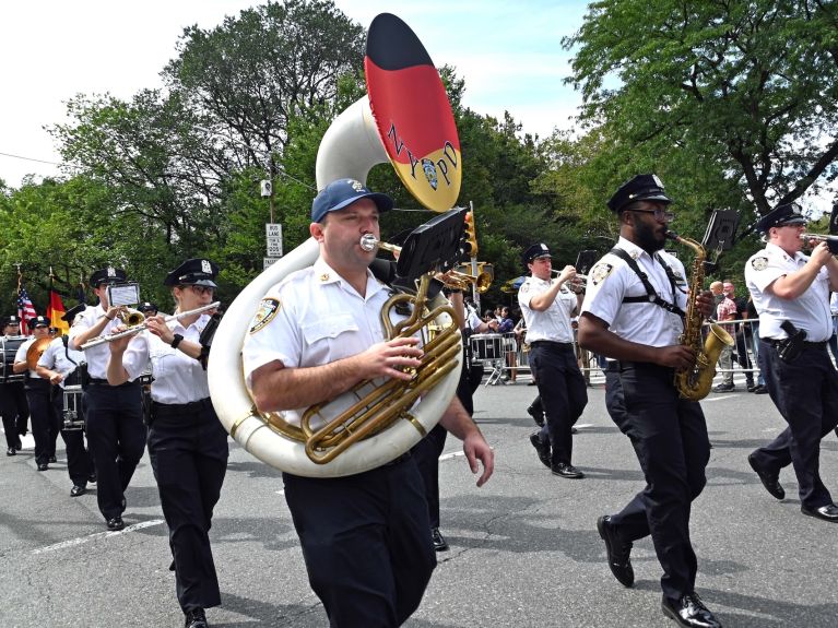 Jährlich im September führt die Steuben-Parade durch New York.